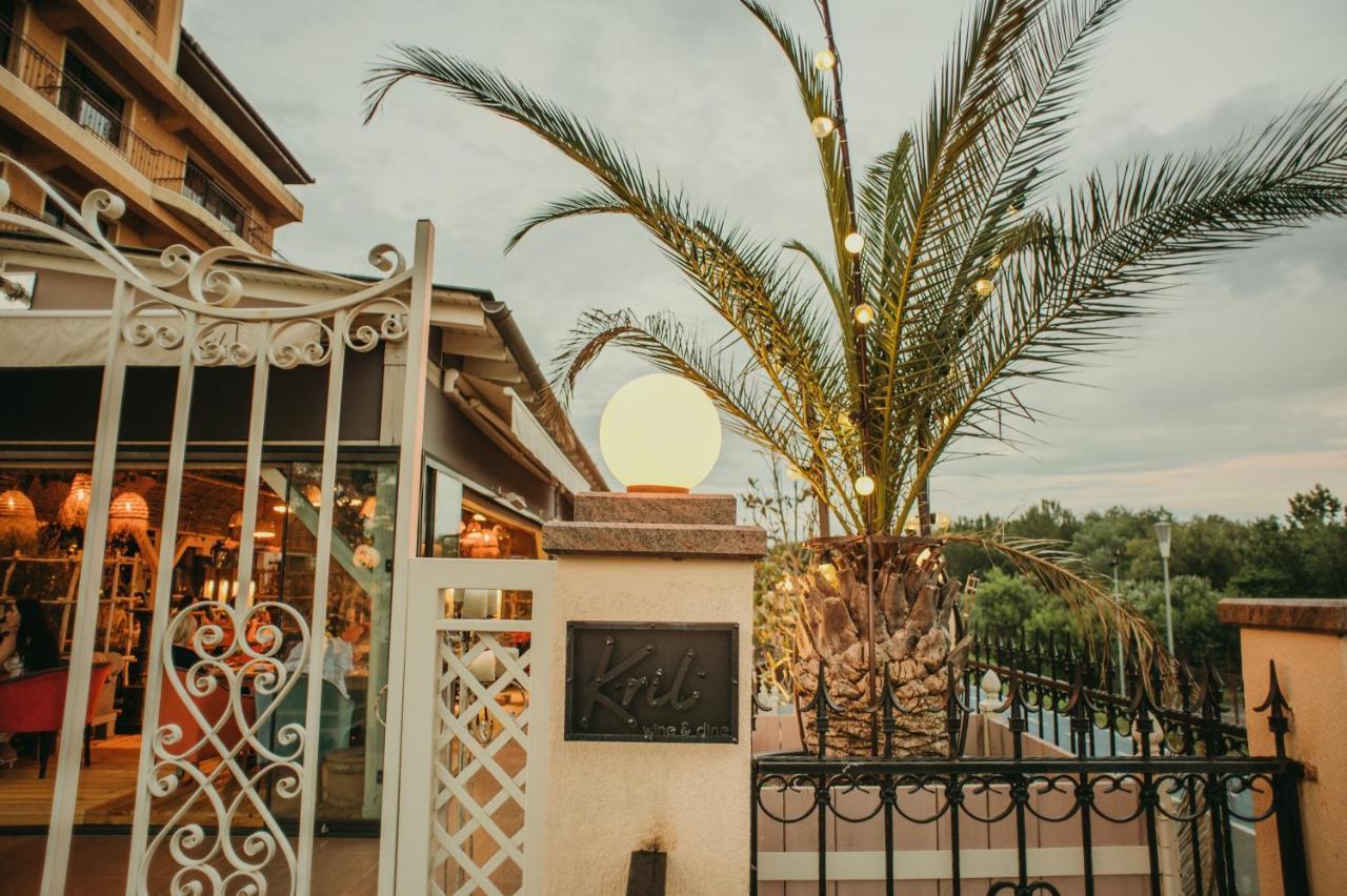 Hotel Coandi Arad Exterior foto