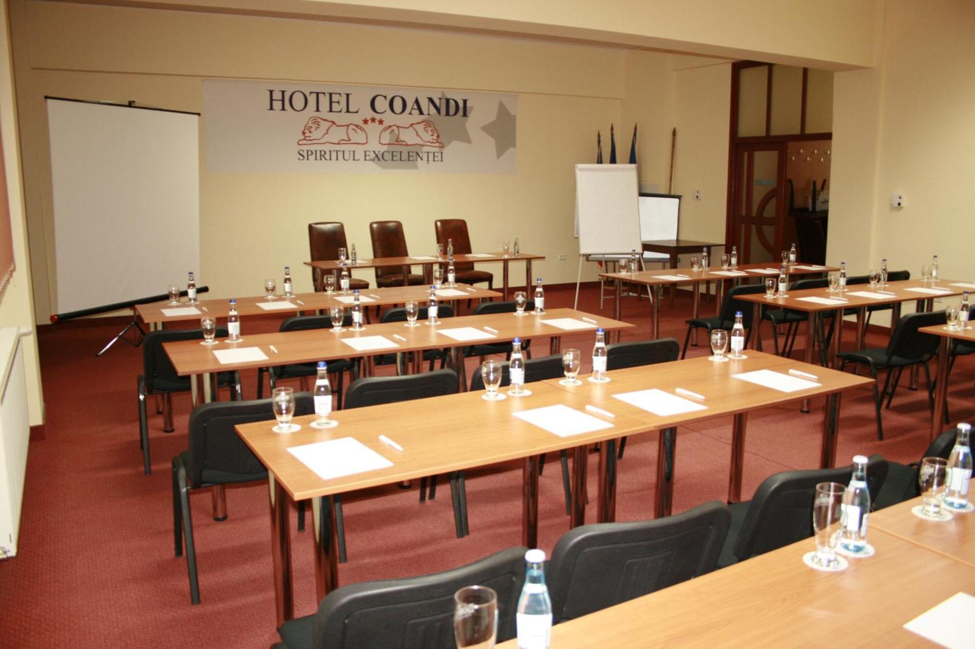 Hotel Coandi Arad Exterior foto